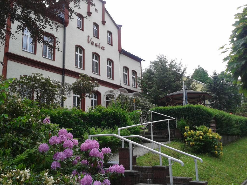 Hotel - Pension Vesta Bad Elster Exteriör bild